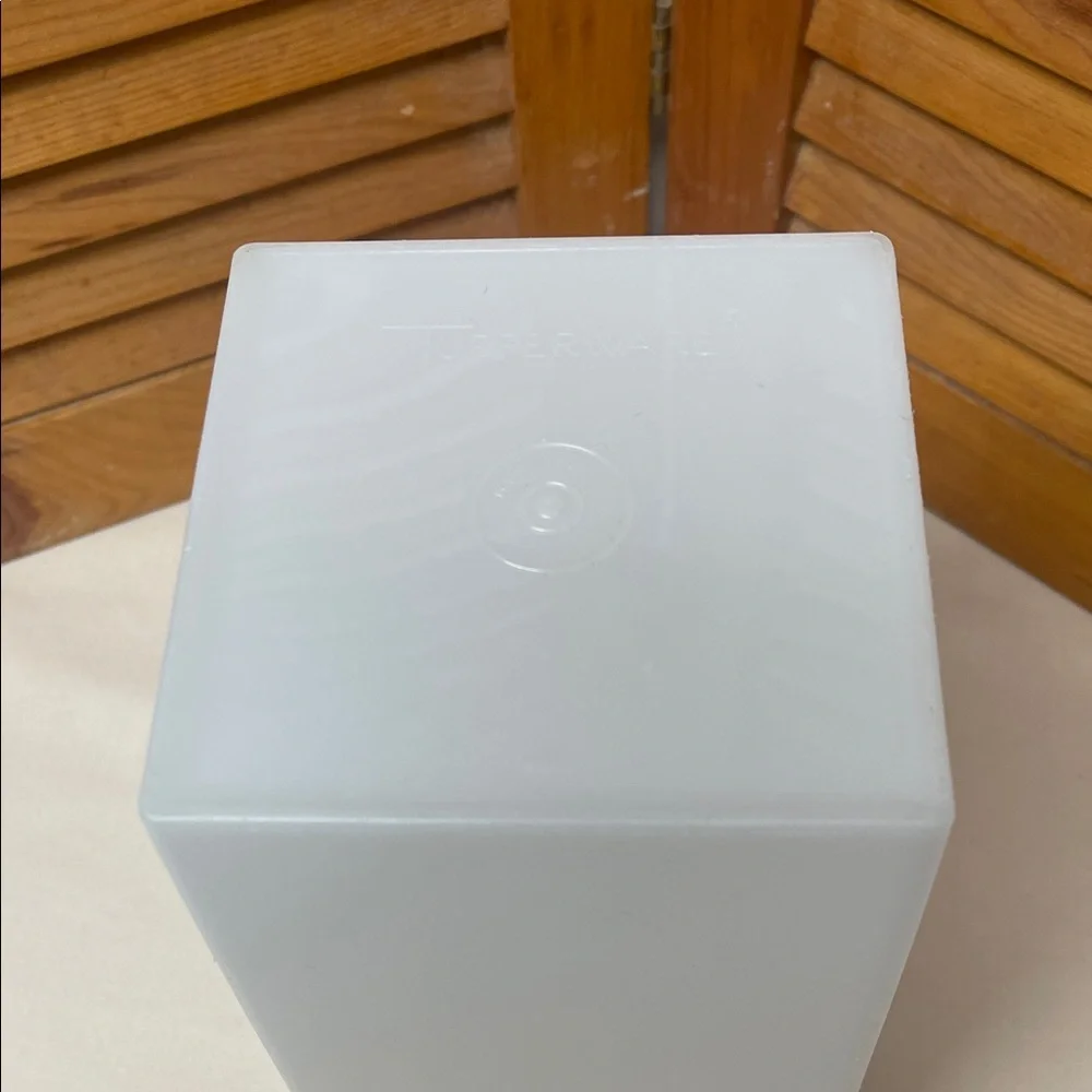 Vintage Tupperware Translucent Kitchen Storage Container - Picture 3 of 16
